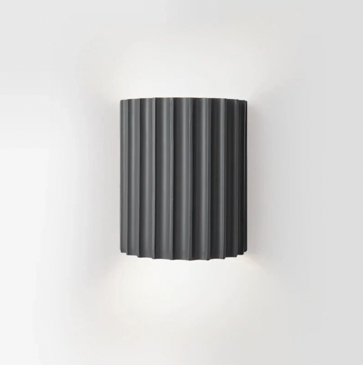 LichtKunst: Applique moderna in resina – Lampada di design LED elegante per soggiorno e camera da letto