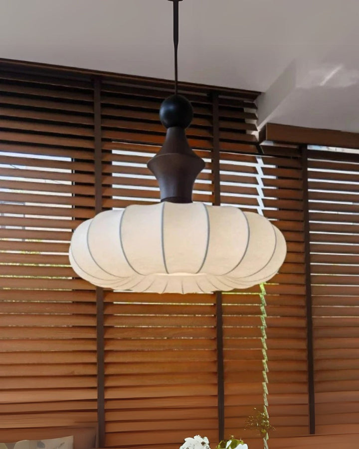 LichtSeide: Lampada a sospensione moderna – lampada in tessuto lussuoso con dettagli in legno, elegante per camera da letto e lounge