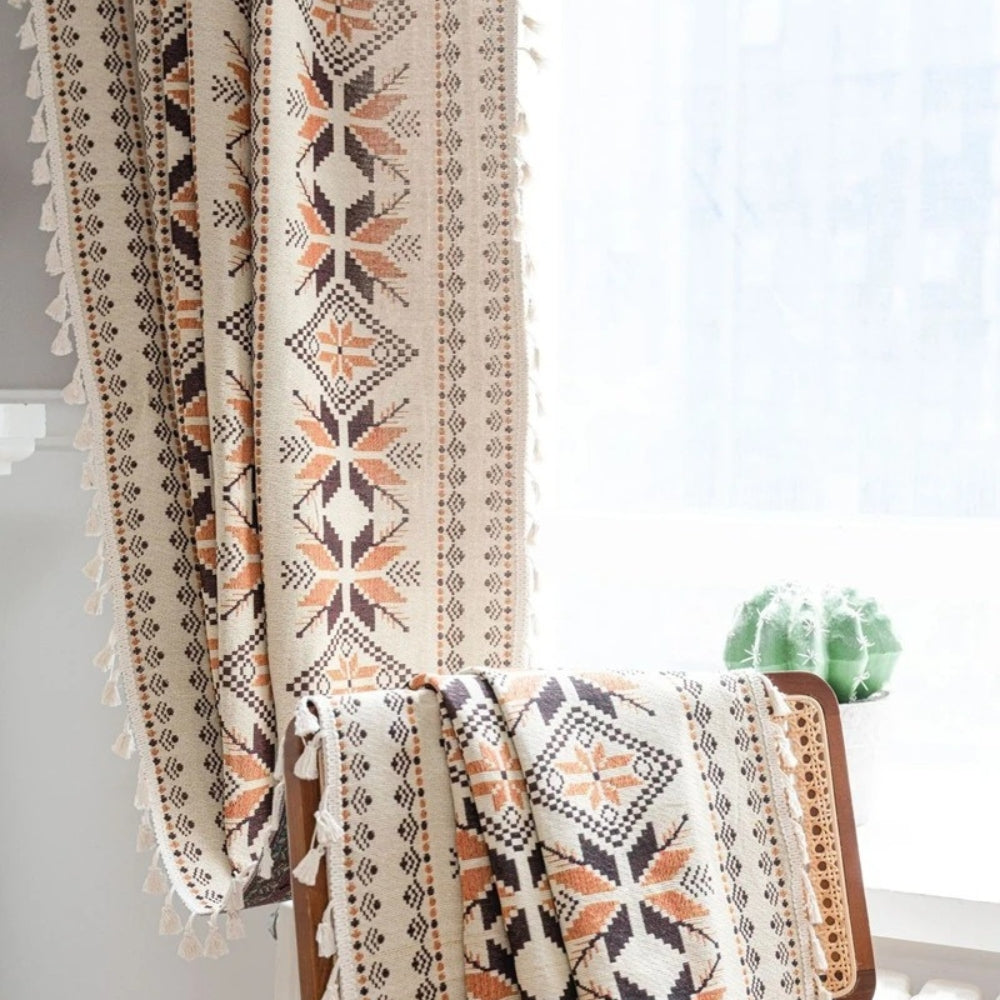 LichtTraum: Tenda geometrica in stile Boho con frange – elegante e facile da mantenere per la camera da letto