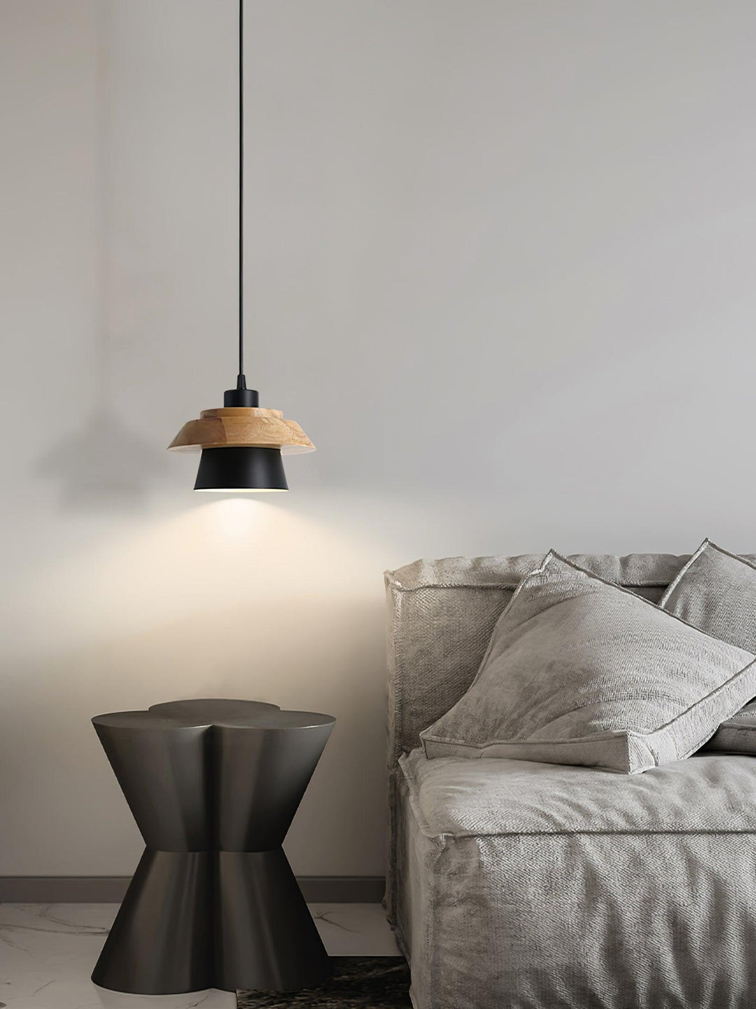 Lignora: Lampada a sospensione in legno e pietra con superficie strutturata e luce calda – per soggiorno e bar