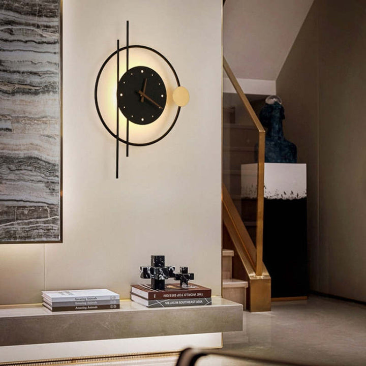 Loriva: Applique LED rotonda in design orologio – per camere da letto e soggiorni