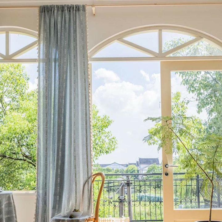 LuftigerCharme: tende semi-trasparenti in stile rigato con frange – decorative e facili da curare per gli ambienti abitativi