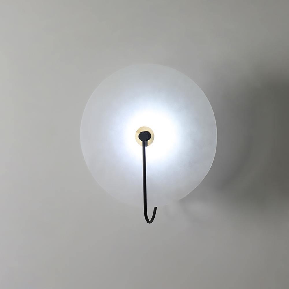 LumiAlba: Applique in Alabastro – Luce elegante per ambienti stilosi