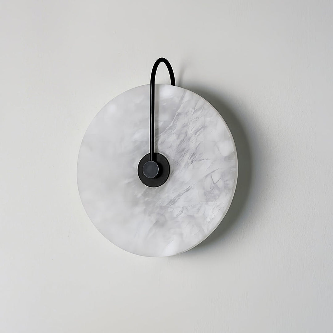 LumiAlba: Applique in Alabastro – Luce elegante per ambienti stilosi