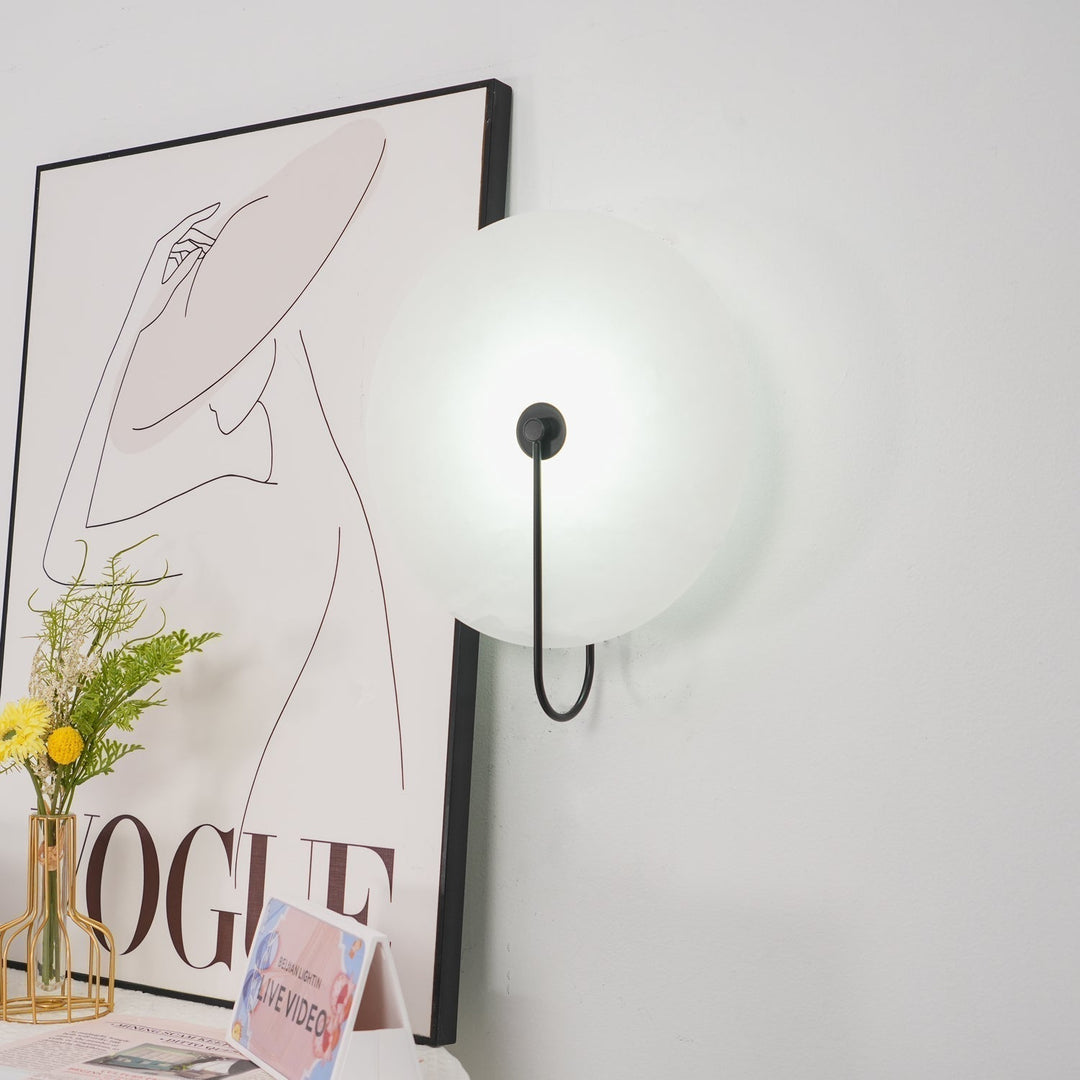 LumiAlba: Applique in Alabastro – Luce elegante per ambienti stilosi