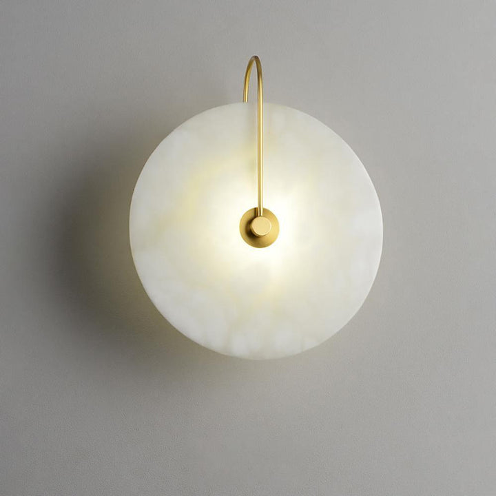 LumiAlba: Applique in Alabastro – Luce elegante per ambienti stilosi