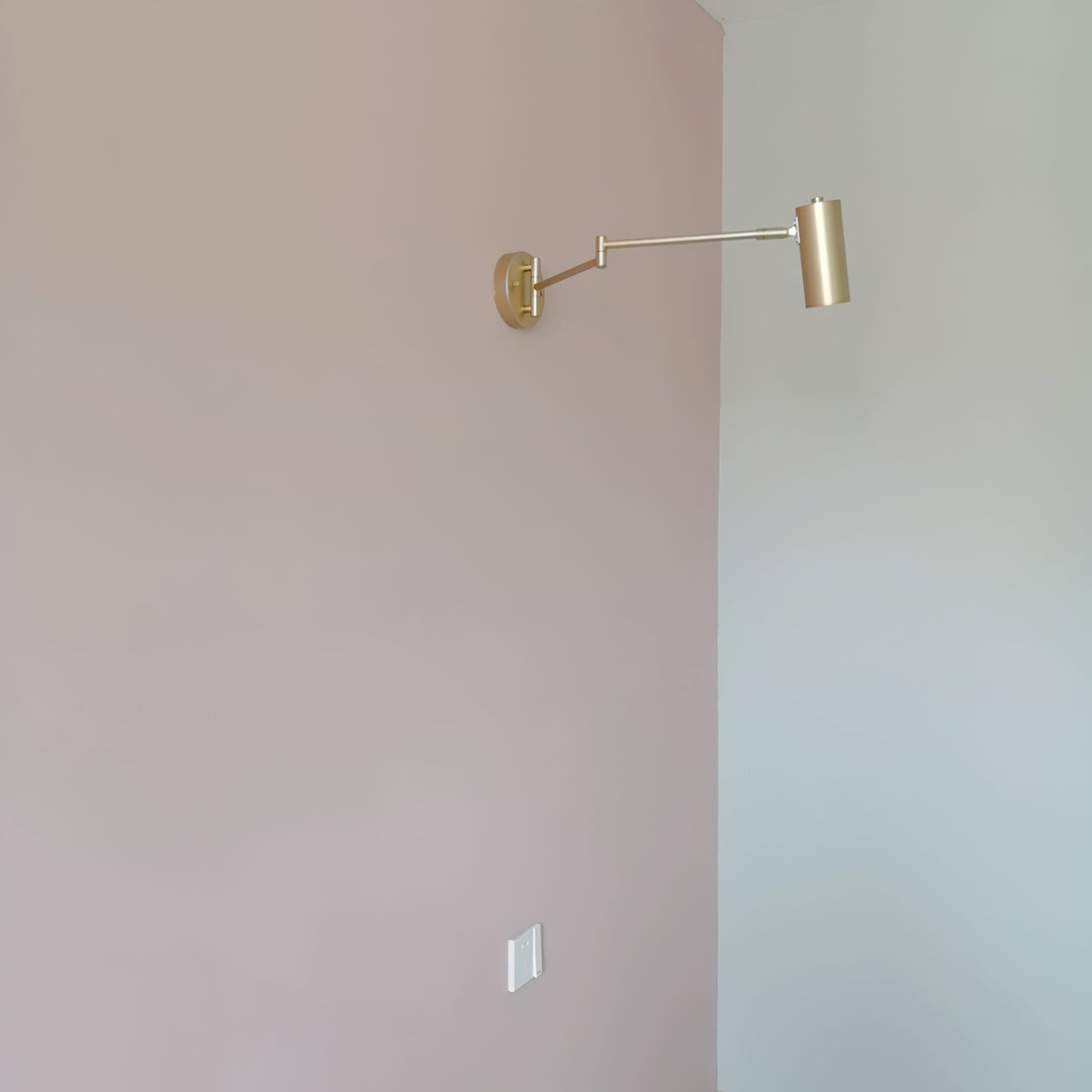 LumiArm: Applique LED orientabile – Lampada da lettura moderna in design minimalista