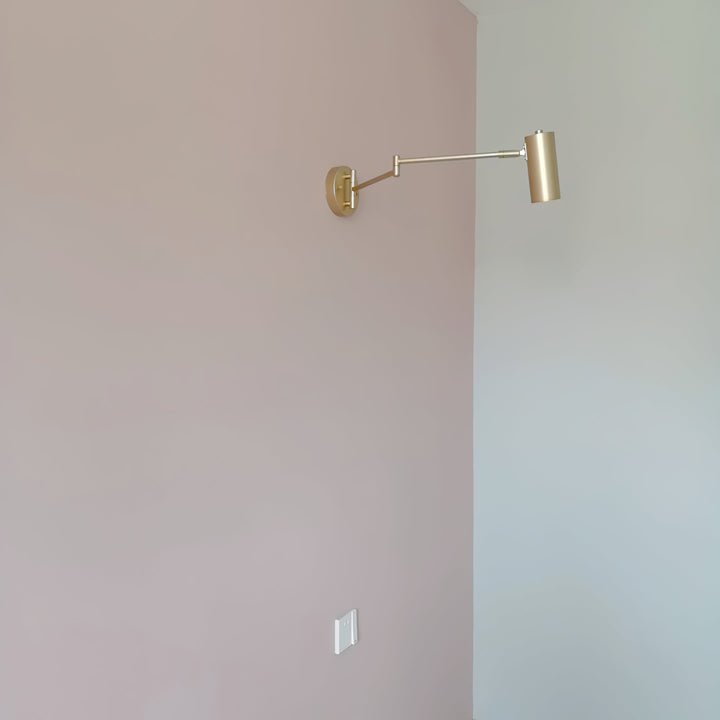 LumiArm: Applique LED orientabile – Lampada da lettura moderna in design minimalista