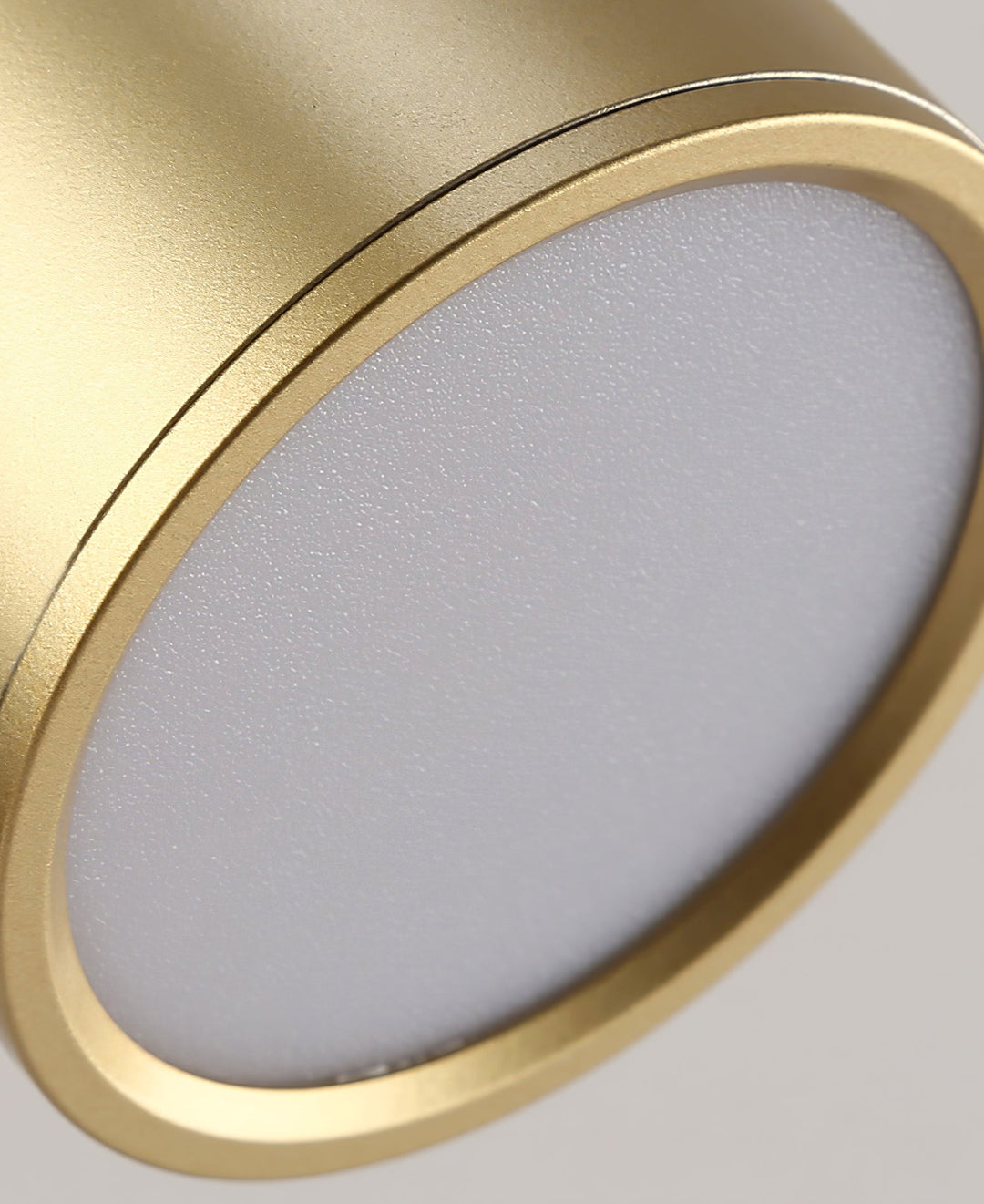 LumiArm: Applique LED orientabile – Lampada da lettura moderna in design minimalista