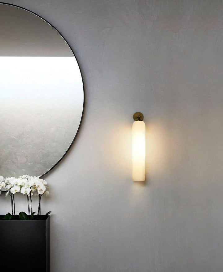 LumiArt: Lampada da Parete in Vetro – Design Elegante per Illuminazione di Lusso