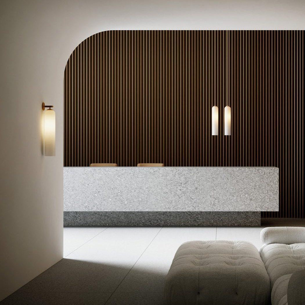 LumiArt: Lampada da Parete in Vetro – Design Elegante per Illuminazione di Lusso