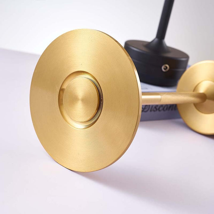 LumiAura: Lampada da Tavolo LED Senza Fili – Luce Ambientale Ricaricabile per Soggiorno e Camera da Letto