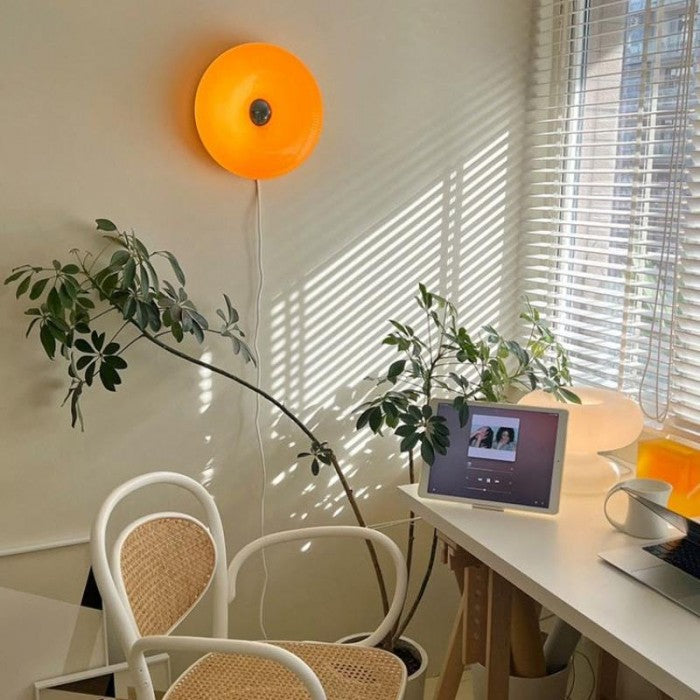 LumiDon: Lampada da tavolo e da parete Bauhaus a forma di donut – Design moderno a LED per la casa