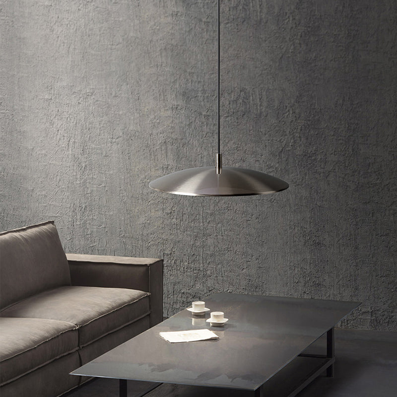 LumiFerra: Moderna lampada a sospensione LED in ferro-nickel – per soggiorno e sala da pranzo