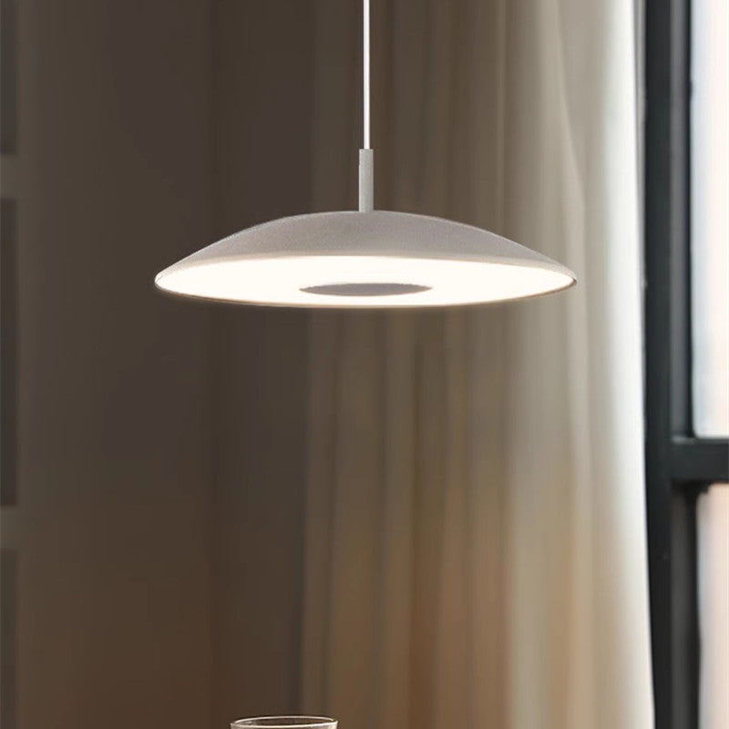 LumiFerra: Moderna lampada a sospensione LED in ferro-nickel – per soggiorno e sala da pranzo