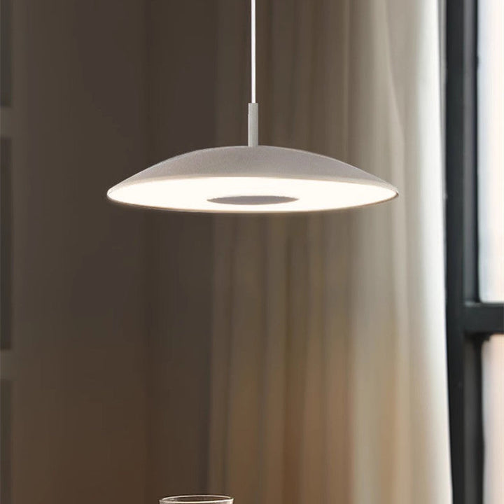 LumiFerra: Moderna lampada a sospensione LED in ferro-nickel – per soggiorno e sala da pranzo