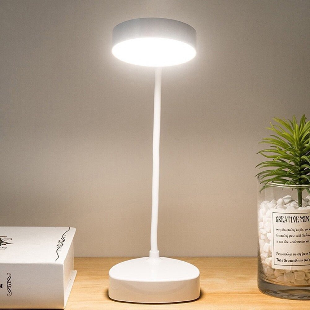 LumiFlex: Lampada da scrivania LED dimmerabile con controllo touch e design flessibile