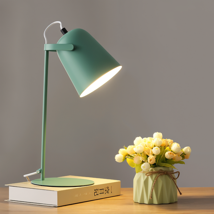 LumiFlex: Lampada da tavolo LED moderna e girevole – lampada da scrivania a bassa emissione di luce per leggere e lavorare
