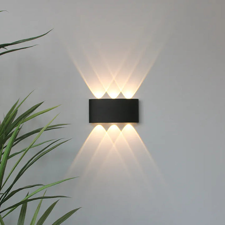 LumiForma: Applique LED per interni ed esterni dal design moderno e minimalista