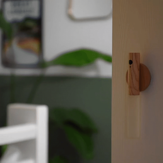 LumiSense: Applique LED con sensore di movimento – Luce notturna ricaricabile e illuminazione a risparmio energetico
