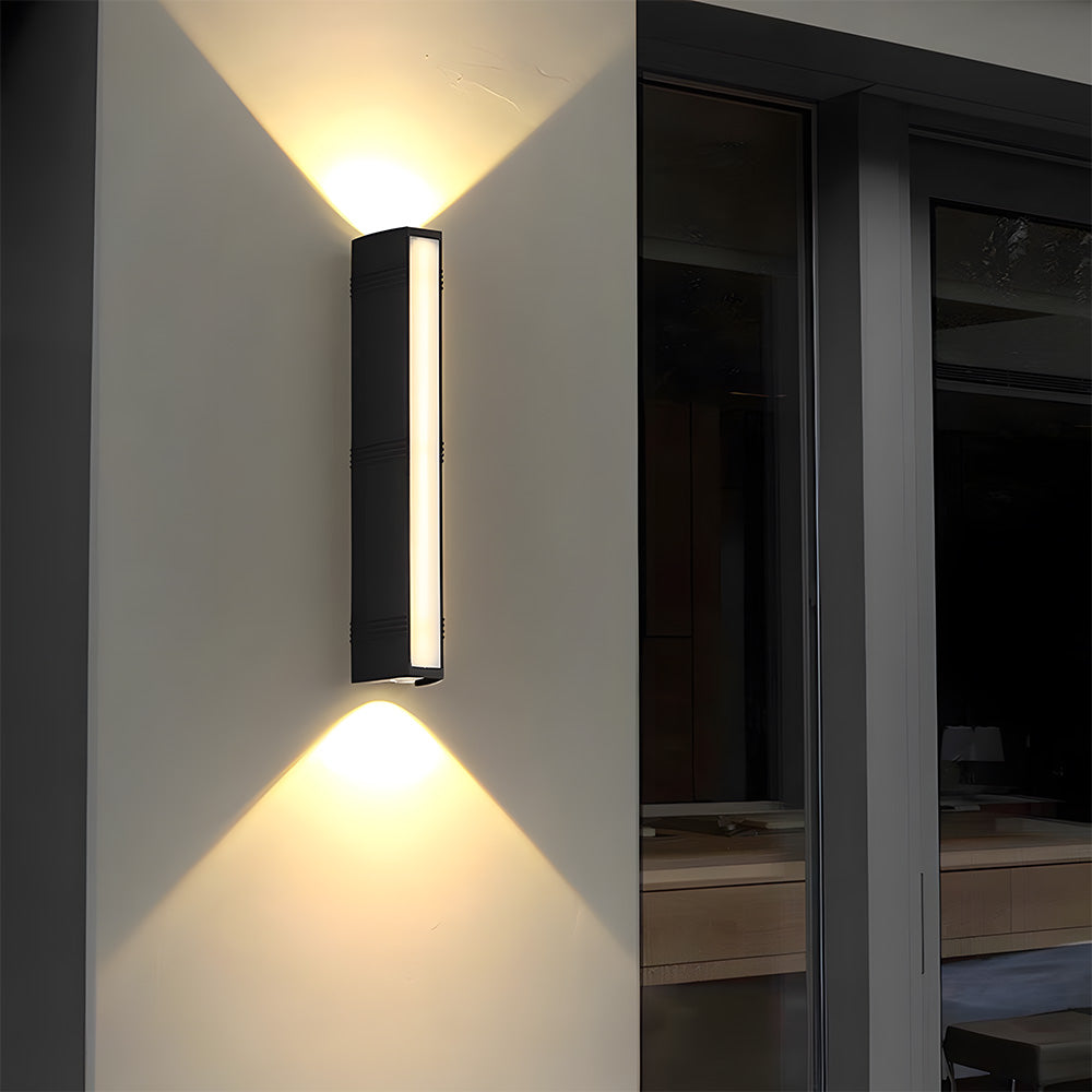 LumiStrahl: Applique LED da esterno ultra luminosa e resistente alle intemperie – lampada da parete moderna per giardino e terrazza