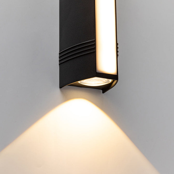 LumiStrahl: Applique LED da esterno ultra luminosa e resistente alle intemperie – lampada da parete moderna per giardino e terrazza