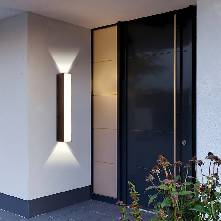 LumiStrahl: Applique LED da esterno ultra luminosa e resistente alle intemperie – lampada da parete moderna per giardino e terrazza