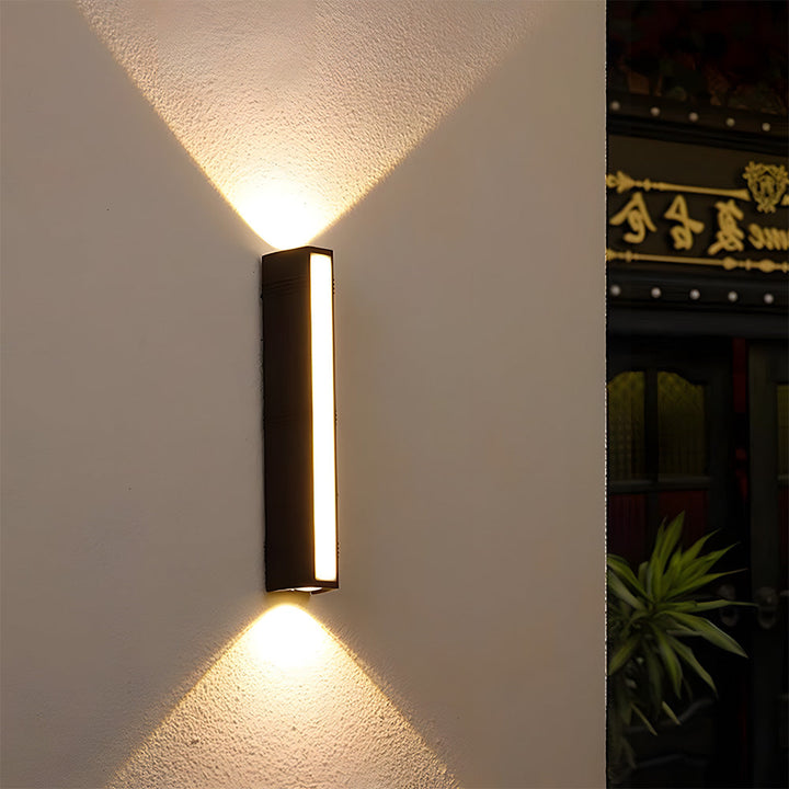 LumiStrahl: Applique LED da esterno ultra luminosa e resistente alle intemperie – lampada da parete moderna per giardino e terrazza