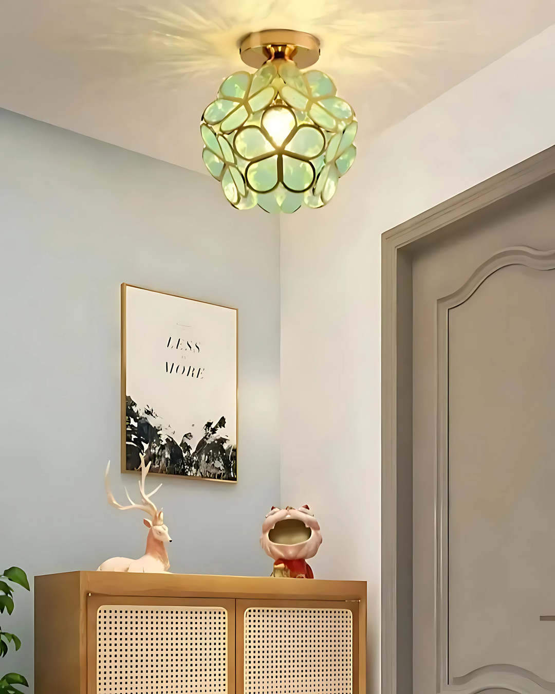 LuminaFiore: Lampada da soffitto LED moderna con forma di fiore in acrilico e luce ambientale calda – per corridoio e camera da letto