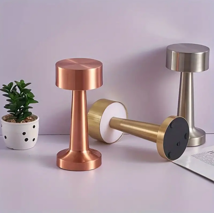 LumoArt: Lampada da Tavolo LED Senza Fili – Dimmerabile e Ricaricabile con Funzione Touch per un Abitare Moderno