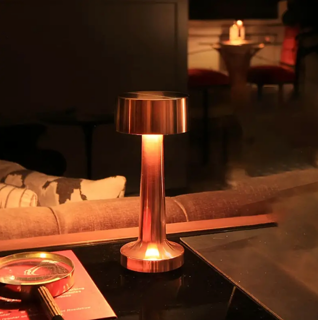 LumoArt: Lampada da Tavolo LED Senza Fili – Dimmerabile e Ricaricabile con Funzione Touch per un Abitare Moderno