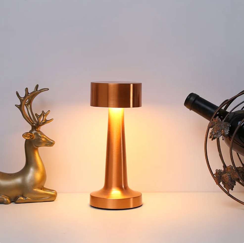 LumoArt: Lampada da Tavolo LED Senza Fili – Dimmerabile e Ricaricabile con Funzione Touch per un Abitare Moderno