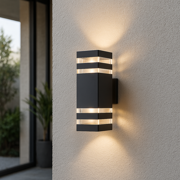 LumoDuo: Applique da esterno LED a 2 fiamme – luce da parete moderna per esterni