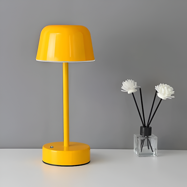 LumoRetro: Lampada da Tavolo LED Senza Fili – Ricaricabile in Design Retro per Soggiorno &amp; Comodino