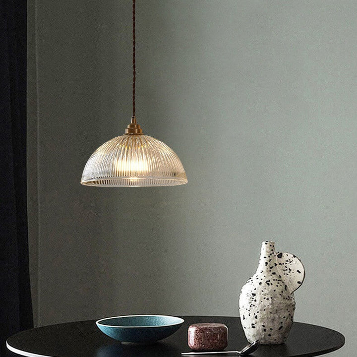 LumoRipp: Lampada a sospensione in vetro moderna con paralume rigato e sospensione regolabile in altezza – ideale per soggiorno e zona pranzo