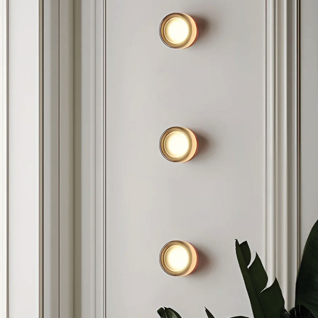 LumoWand: Moderno Applique LED con design elegante per soggiorno e camera da letto