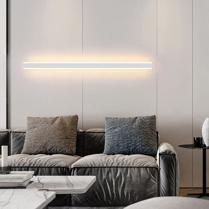 Lunara: Moderno Applique LED Lineare – per Camera da Letto e Corridoio