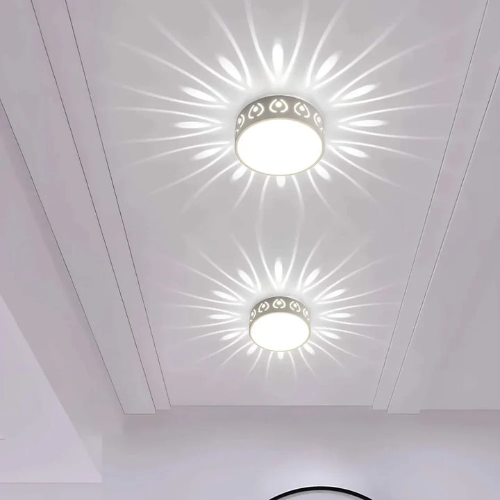 Moderna lampada da soffitto LED a risparmio energetico