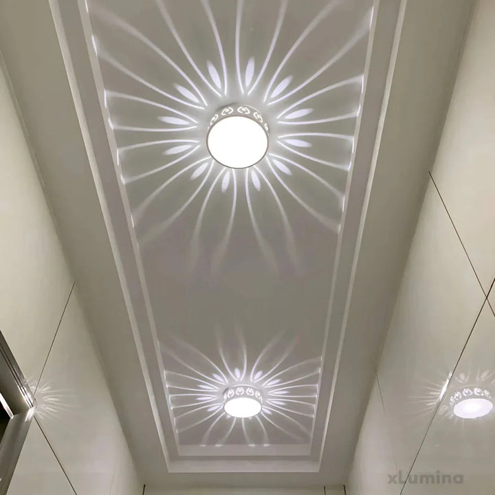 Lunoval: Lampada da soffitto LED a risparmio energetico con profilo piatto e luce elegante – per balconi e ingressi
