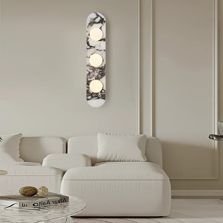 Marbellea: Applique in Marmo con Sfere di Vetro – Lampada da Parete dal Design Moderno per Soggiorno e Corridoio