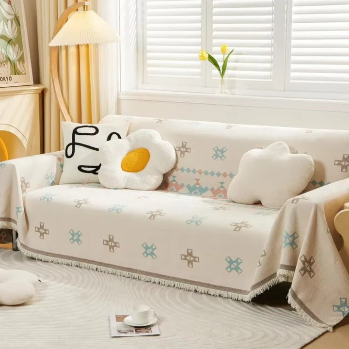 Meringa: Copertura per divano in moderno design chenille con forme geometriche e antiscivolo – per divano e lounge