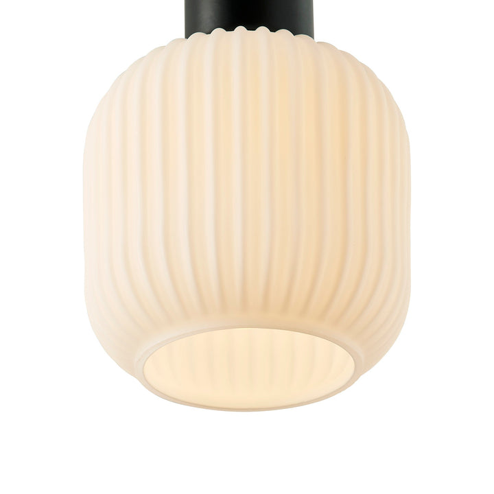 Lampadario Isola Mini Milford 3 Luci, Opale/Nero