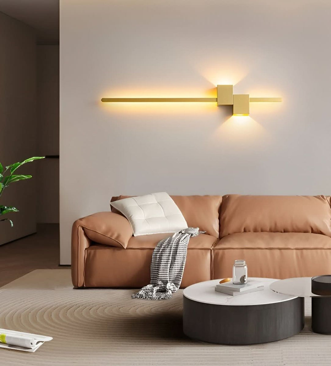 LINESTRIPE - Lampada da parete LED minimalista per un ambiente moderno