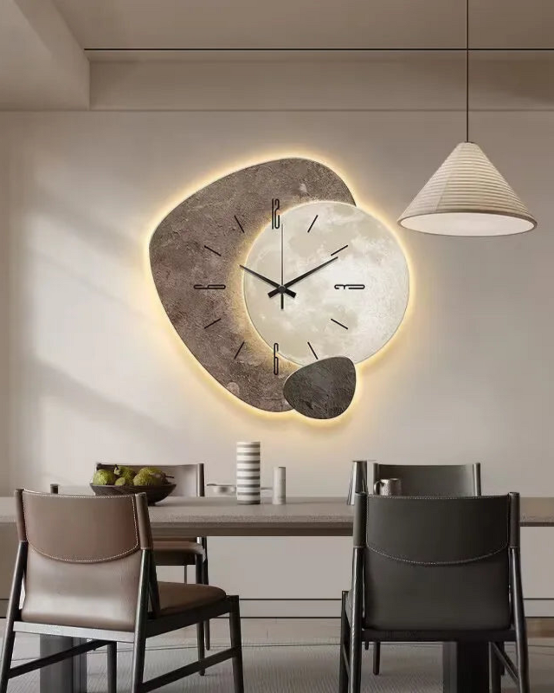 MondGlanz: Orologio da parete LED rotondo – elegante orologio in ceramica cristallina con motivo lunare, per soggiorno e camera da letto