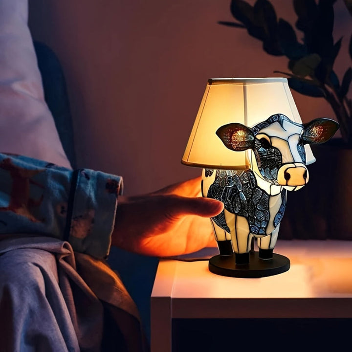 MooLume: Lampada da tavolo LED a forma di mucca con luce bianca calda e porta USB – per camerette e camere da letto
