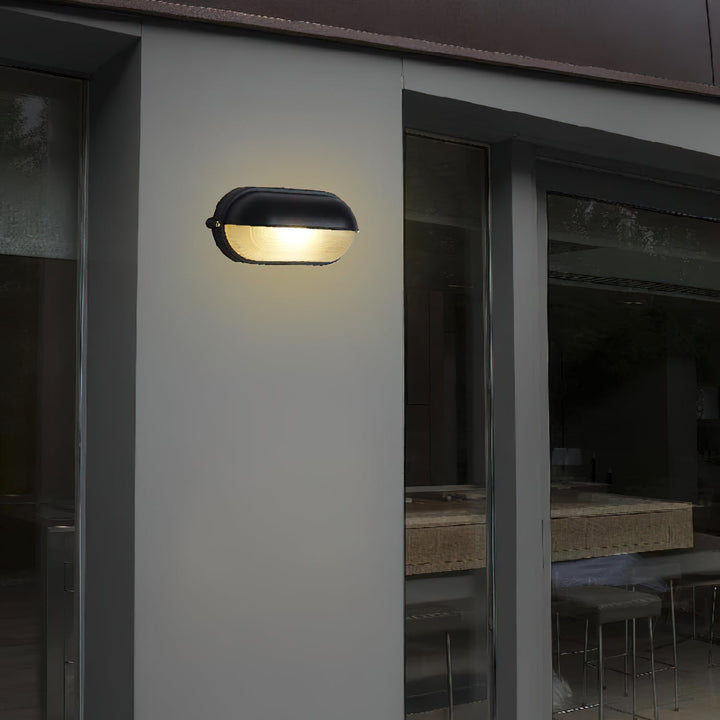 NautiLux: Applique marittima – Applique resistente alle intemperie in design industriale