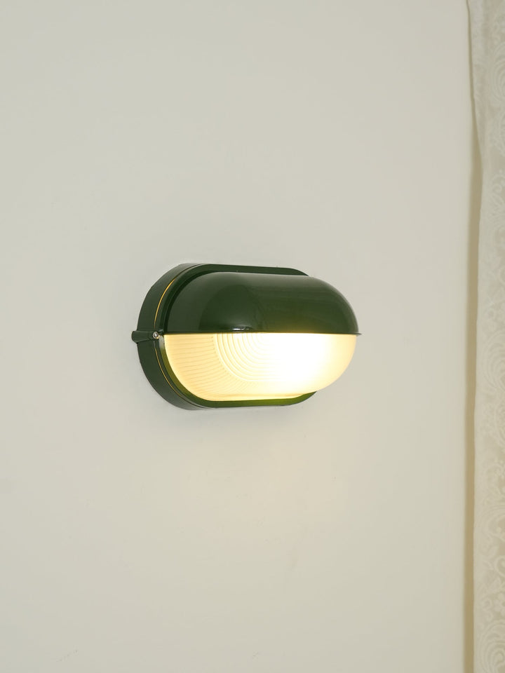 NautiLux: Applique marittima – Applique resistente alle intemperie in design industriale