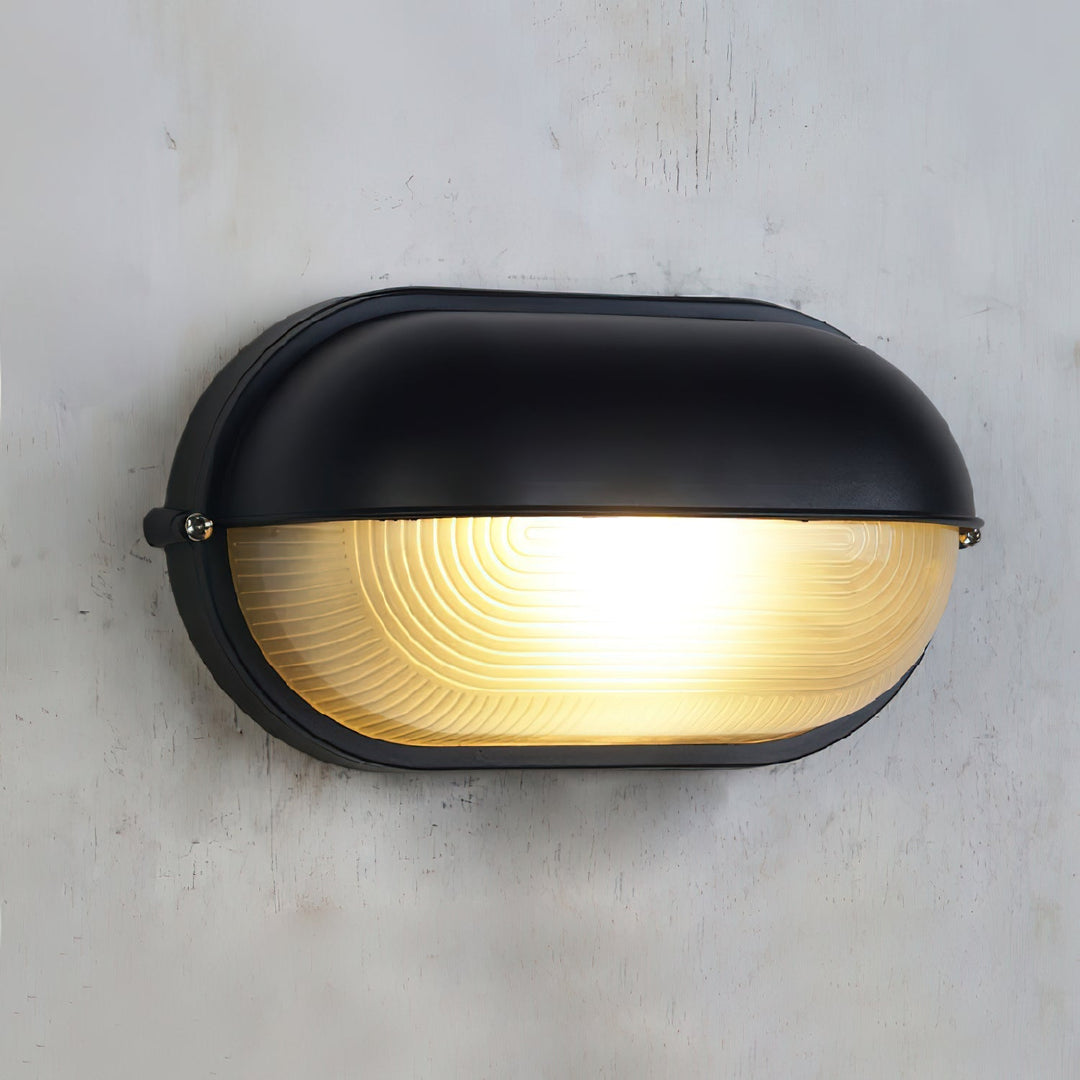 NautiLux: Applique marittima – Applique resistente alle intemperie in design industriale