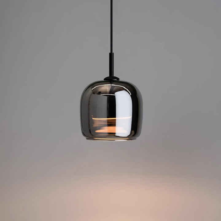 NordGlas: Lampada a sospensione in vetro nero dal design nordico – Moderno lampadario LED