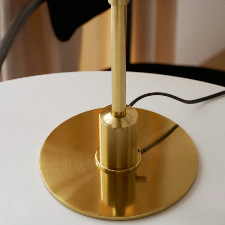 NordLicht: Lampada da Tavolo Design Scandinavo – Lampada LED Moderna per Soggiorno &amp; Ufficio